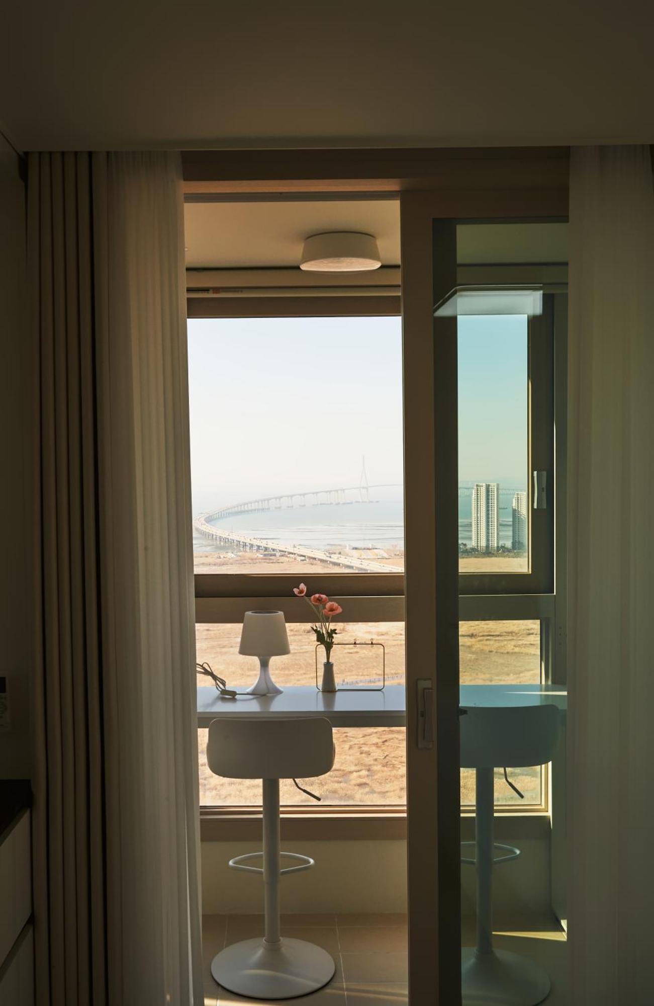 The November Stay In Landmark Inczhon Zewnętrze zdjęcie